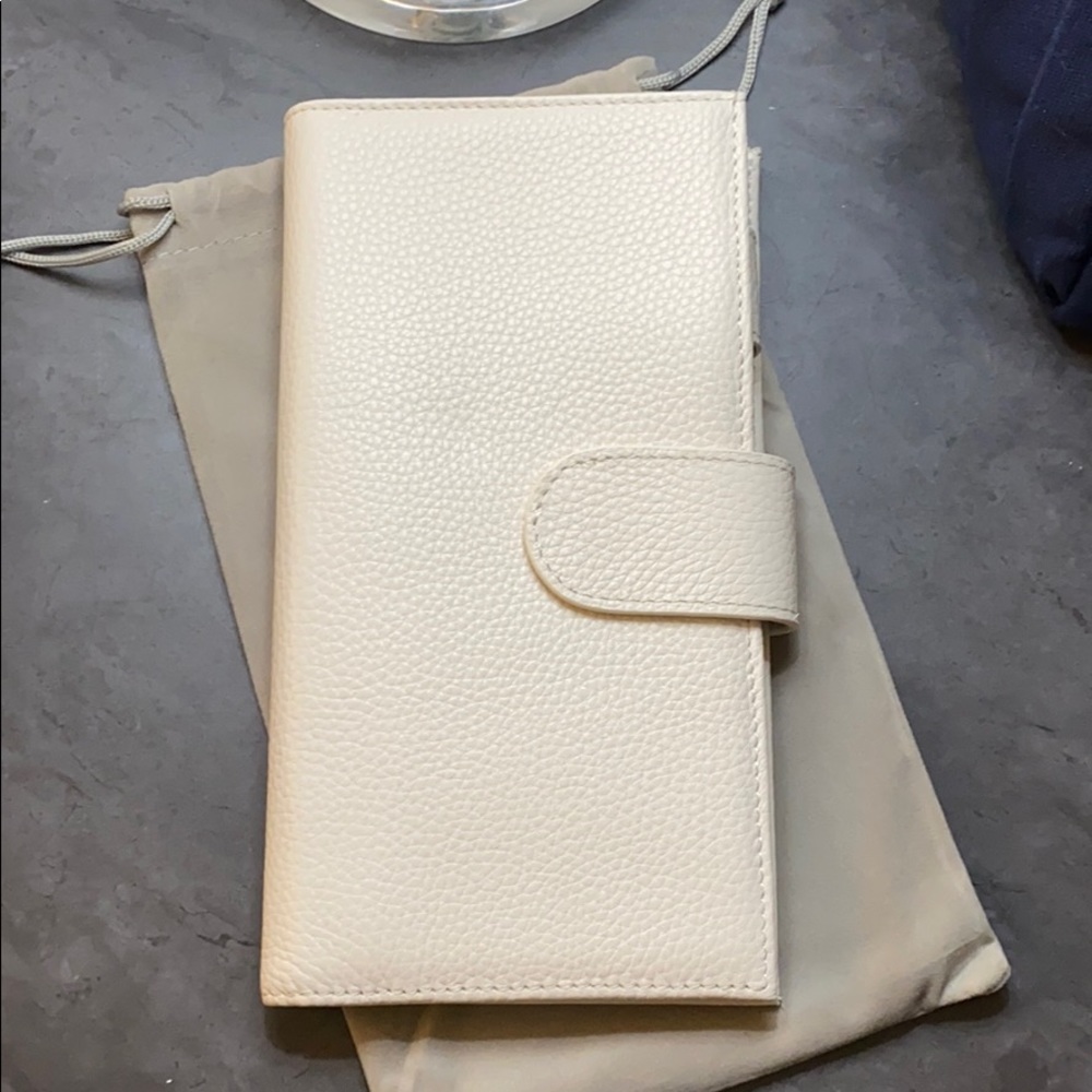 Moterm Hobonichi Weeks cover